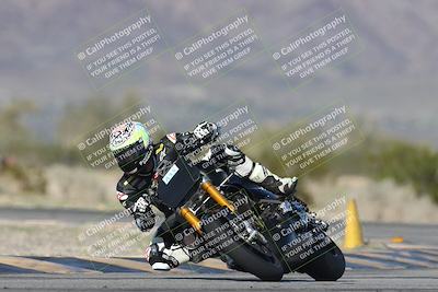 media/Jan-15-2026-Racers Edge (Thu) [[dfebeb70ab]]/2-A Group/Session 5 (Turn 5)/